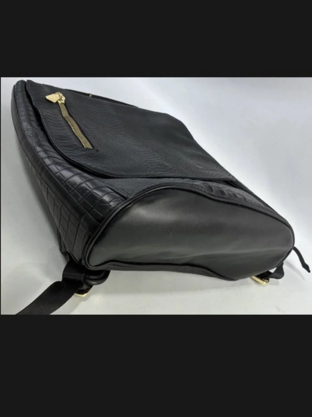 Tote and Carry Black Statement Weekender Backpack Croc Embossed Faux Leather - Picture 5 of 6